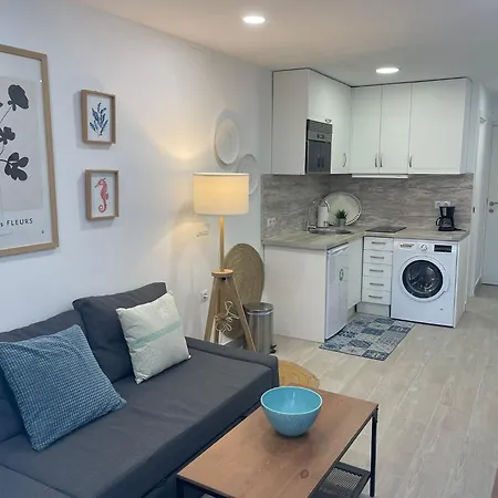 Apartamento Moderno Frente A La Playa San Miguel *
